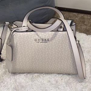 brand new! no flaws!